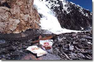 サバイバルフーズと煌冠峰（MT.Crown 7295m）世界初登頂まで